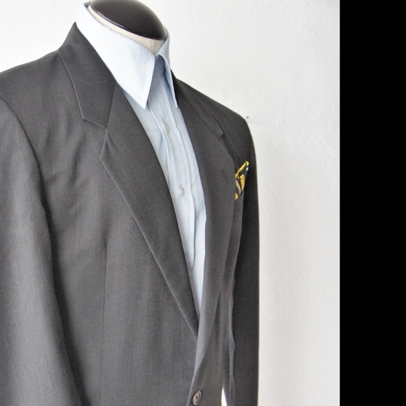 Karl Lagerfeld Sport Coat/ Size 42R - Picture 4 of 8